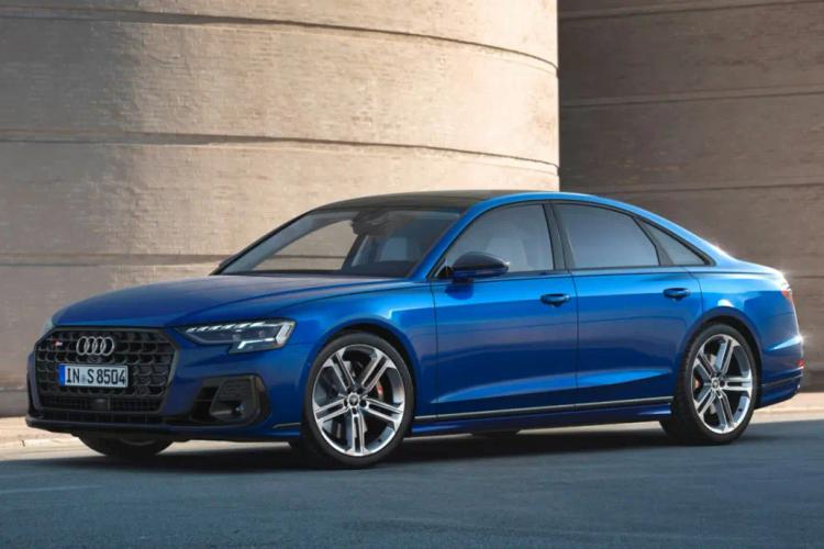 Audi S8
