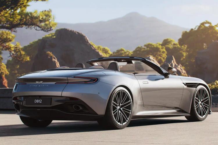 Aston Martin Db12