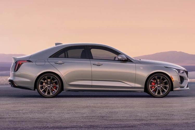 Cadillac Ct4