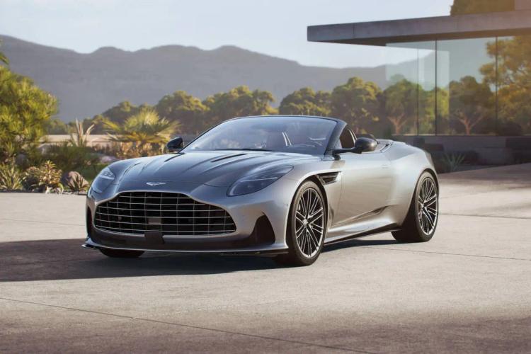 Aston Martin Db12