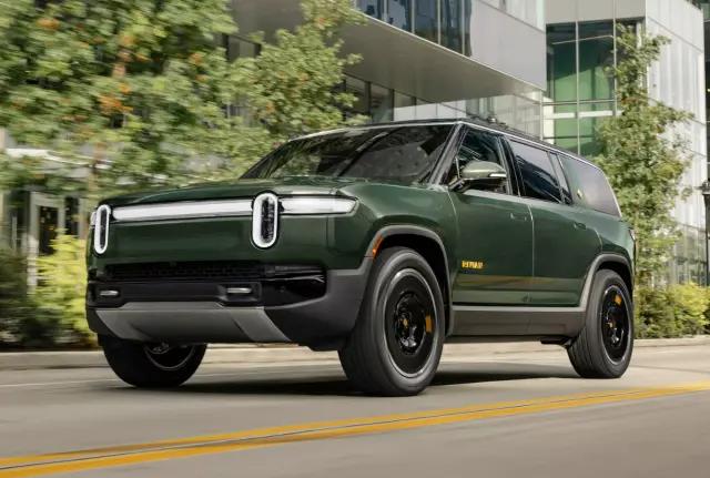 Rivian R1S