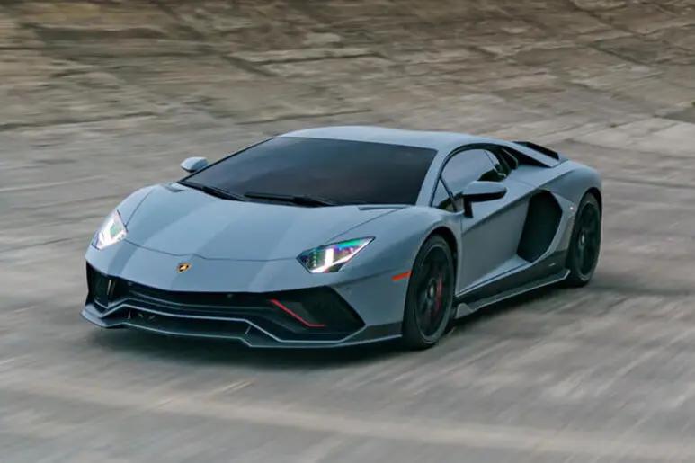 Lamborghini Aventador Lp 780-4 Ultimae