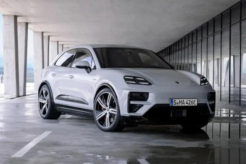 Porsche Macan Ev